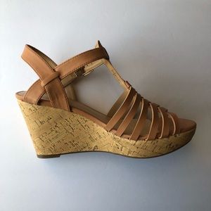 Liz Claiborne Wedge Sandals